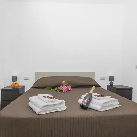 Piantini Sleeps 4 Pool Apartment