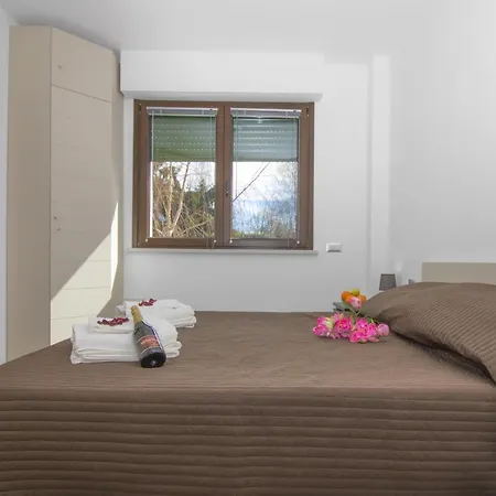 Piantini Sleeps 4 Pool Apartment