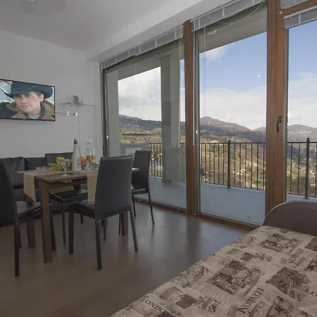 Piantini Sleeps 4 Pool Apartment *